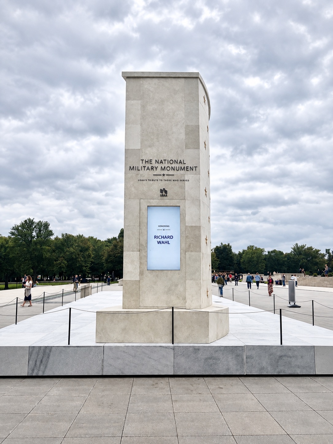 National Military Monument digital wall honoring Richard Wahl as part of USAA’s tribute to those who served